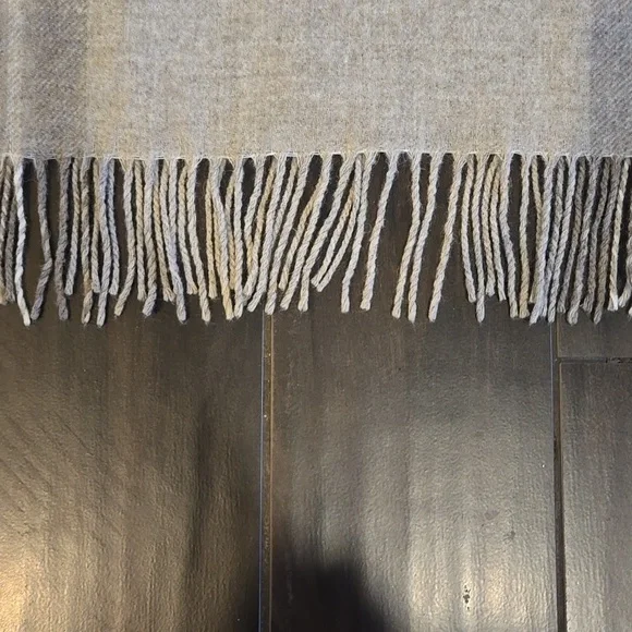 Fibre By Auskin Merino Wool Fringe 59 X 78 Throw Blanket - Picture 4 of 11